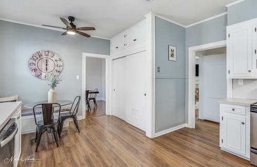 Broadmoor Casa | Charming 1950's Broadmoor Home in Middle of Shreveport