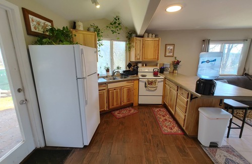 Rough and Ready Casa | Charming 2-bedroom house with WiFi, AC in Historic Rough and Ready town