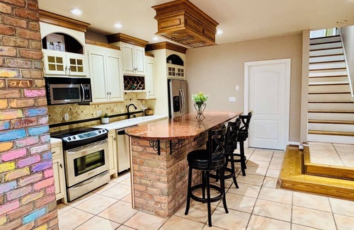 Zionhill Apartamento | Charming 2-bedroom apartment with kitchen,fitness room, pool in brilliant Emmaus