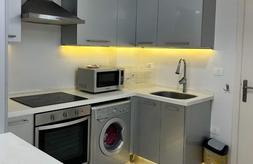 Dahar Chalet De Esquí | Charming 2-Bedroom Chalet in Hurghada with AC, WiFi & Beach Access