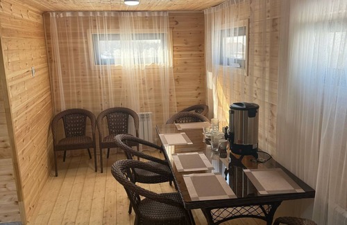Almaty Chalet De Esquí | Charming 2-bedroom chalet with AC, WiFi in gorgeous Almaty with Mountain View
