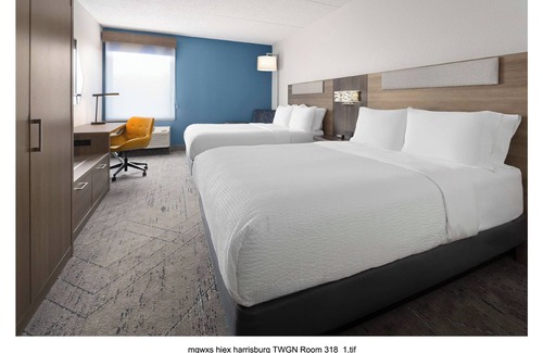 Harrisburg Hotel | Charming 2-bedroom hotel with AC, Guest Laundry, and fitness room in Harrisburg