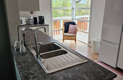 Ammeberg Casa | Charming 2-bedroom house with 6 beds , free WiFi near Vättern in Åmmeberg