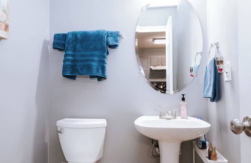 Decatur Casa | Charming 2-bedroom townhome in Decatur with AC, WiFi