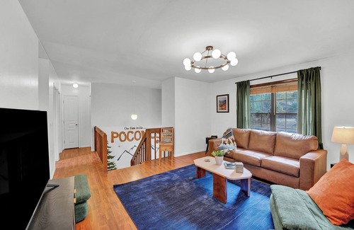 Albrightsville Casa | Charming 3-bedroom house, close to slopes, with sauna/ fitness room