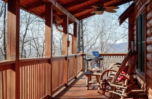 Tate Cabina | Charming 3-bedroom cabin with amazing mountain views in delightful Jasper