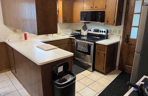 Milwaukee Casa | Charming 3-bedroom house with WiFi, AC in lovely Bay View