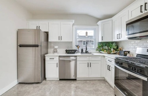 Lawnside Casa | Charming 3-bedroom Home near Philadelphia