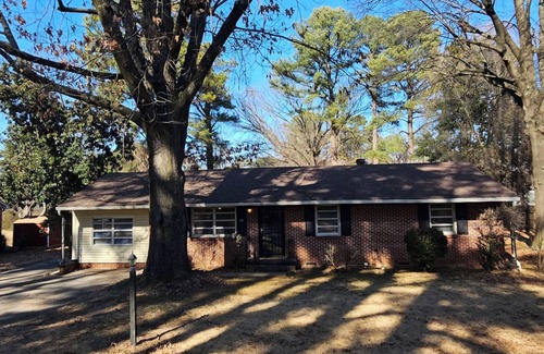 Jackson Casa | Charming 3-bedroom house with all the amenities located in the heart of Jackson