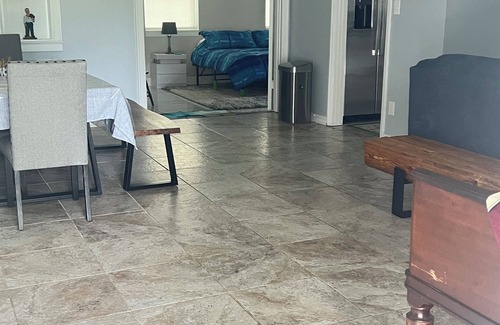 Palatka Casa | Charming 3-bedroom house with WiFi in peaceful downtown Palatka near river.