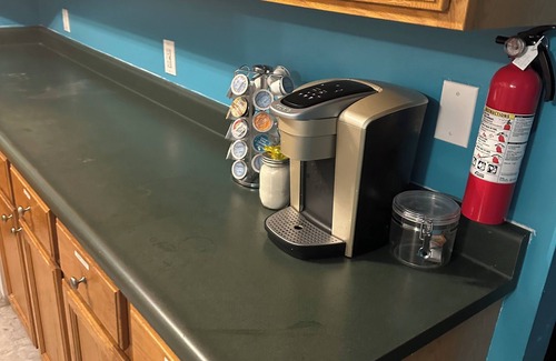 Macomb Casa | Charming 3-bedroom pet friendly home in Macomb