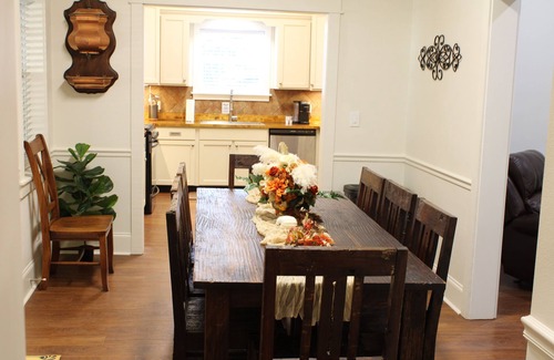 Wakefield Casa | Charming 3-bedroom home in Centreville, MS on beautiful and peaceful landscape.