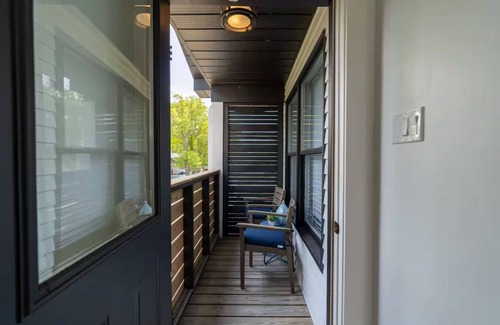 Grand Bend Casa | Charming 3BR Beach House with BBQ in Grand Bend