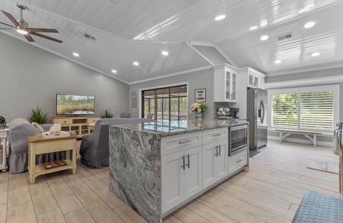 Plymouth Casa | Charming 4-Bed 2.5 Bath Modern Home on 5 Acres. Pond, Trails, Wildlife. Sleeps 8