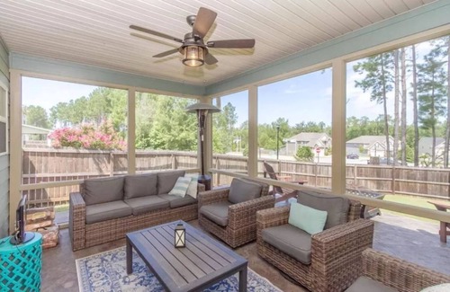 Grovetown Casa | Charming 4-bedroom, 3 bathroom house situated close to the Augusta National.