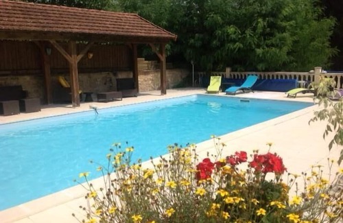 Saint-Rabier Cabaña | Cabaña perfecta y piscina