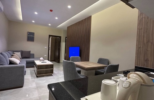 Al Swaifyeh Apartamento | Apartamento encantador en Ammán con calefacción eléctrica y aparcamiento gratuito