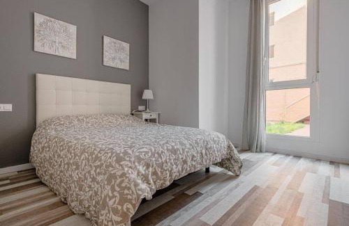 Almenara Apartamento | Charming and great 3 beds apartment in Tetuán by SharingCo