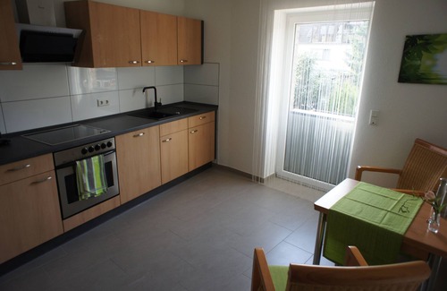 Merkenich Condominio | Charming and lovingly decorated apartment