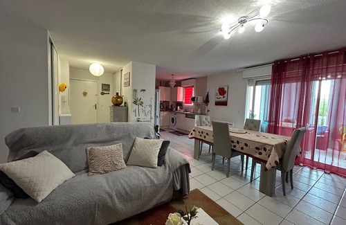 Ondres Apartamento | Encantador apartamento en Ondres para 4 personas con logia y aparcamiento