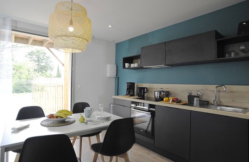 Jonzac Apartamento | APARTAMENTO CON ENCANTO CON TERRAZA EN UNA RESIDENCIA TRANQUILA CERCA DEL CENTRO DE JONZAC