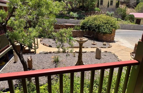 Bisbee Apartamento | Charming Brewery Gulch apartment in a historic former brothel close 2 everything