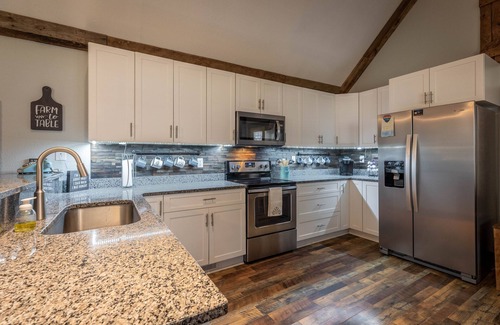 Morganton Cabina | Abeja en paz en Morganton, Carolina del Norte