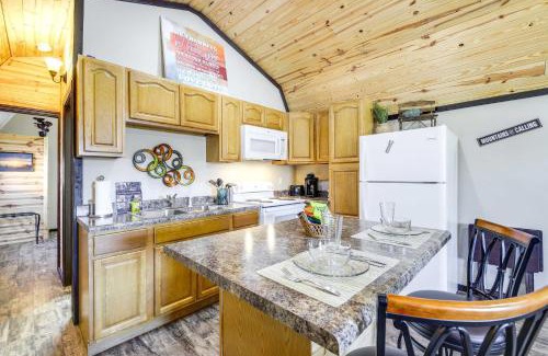 Newport Casa | Charming Cabin Near Great Smoky Mountains!