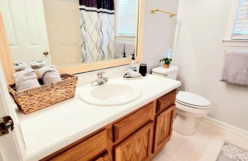 Northeast Raleigh Casa | Charming Casita 3bed in Raleigh near I-540