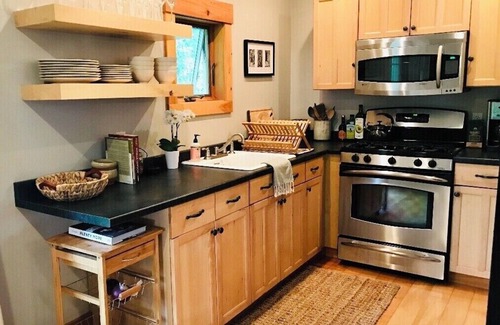 Montgomery Center Cabaña | Cottage con Encanto por Jay Peak