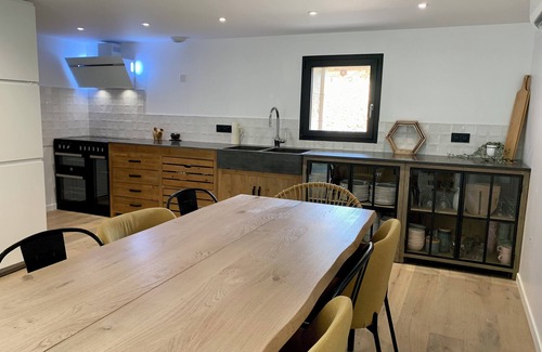 Celle-Levescault Casa | Casa rural 4* con Spa & Actividades – Lujo, confort y naturaleza Futuroscope