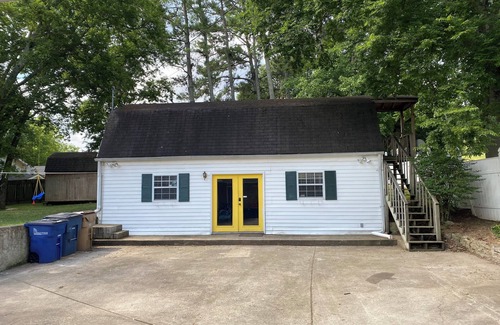 Goodlettsville Cabaña | Charming cottage with AC and WiFi in welcoming Goodlettsville