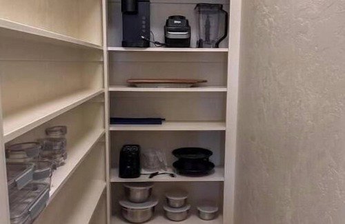 Midtown Casa | Charming cozy townhome with 1 bedroom and WiFi, AC in nice Oklahoma City