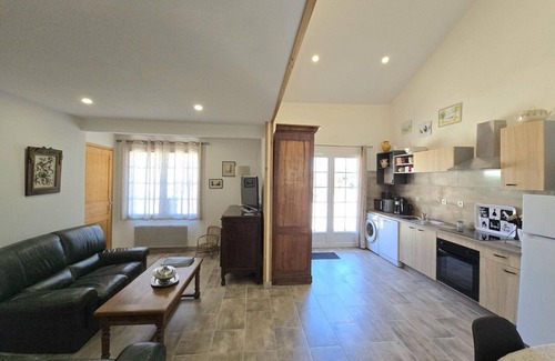 Lamonzie-Saint-Martin Cabaña | Encantadora Casa Rural en Périgord Pourpre con Wifi y Terraza Privada
