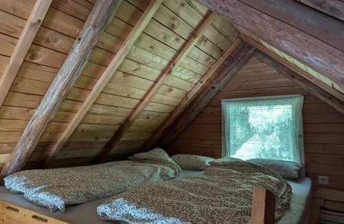 Kuusalu Parish Cabina | Charming Garden House by the River