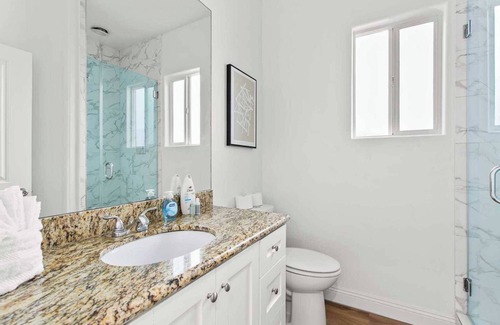 Sylmar Casa | Charming Getaway on Apple Grove Ln