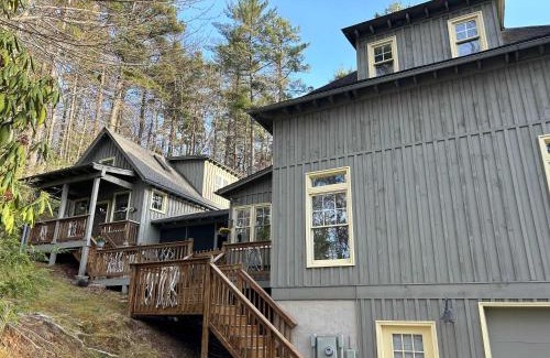 Sapphire Casa | Charming Guest House at Sapphire Retreat