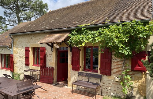 Rigny-sur-Arroux Casa | Charming house in the Charolais countryside