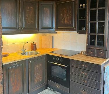 Godøy Casa | Charming House In An Old Barn By The Lighthouse