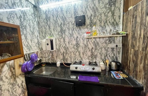 Pali Hill Cabaña | Charming Independent Cottage at Carter road, Bandra, Mumbai