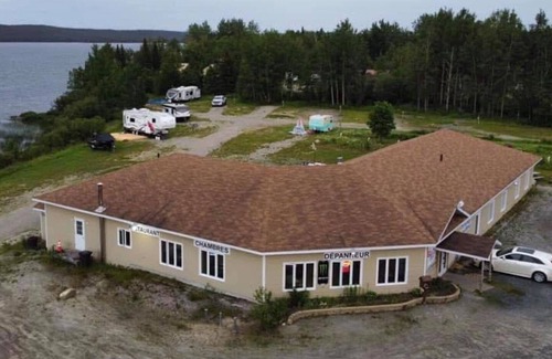 Senneterre Cabina | Charming Lodge Retreat in Obaska, Senneterre, Quebec