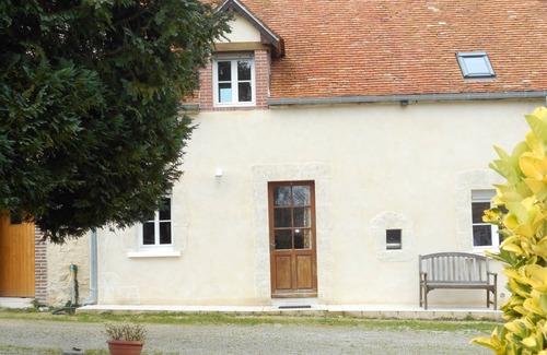 Bures Cabaña | Albergue longere con Encanto, totalmente equipada, 2 dormitorios en suite + climatizada WiFi piscina