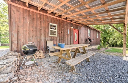 New Concord Casa | Charming New Concord Cabin on 50-Acre Farm!