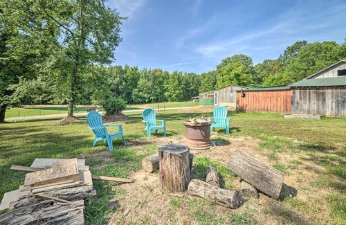 New Concord Casa | Charming New Concord Cabin on 50-Acre Farm!