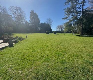 Mapledurwell Casa | Charming one bedroom cottage