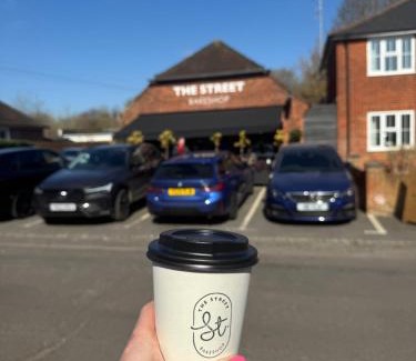 Mapledurwell Casa | Charming one bedroom cottage