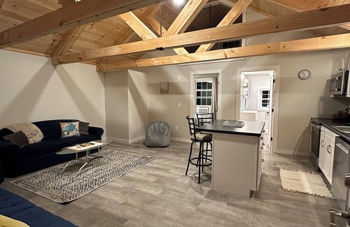 Biddeford Apartamento | Charming pet-friendly guest house in Biddeford