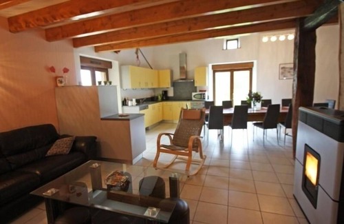 Harsault Cabaña | Gran capacidad, confort y naturaleza: casa rural renovada en La Vôge-les-Bains