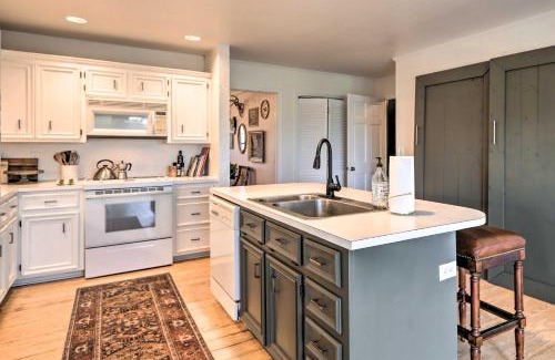 Greenville Casa | Charming Retreat on 80-Acre Willow Rock Ranch!