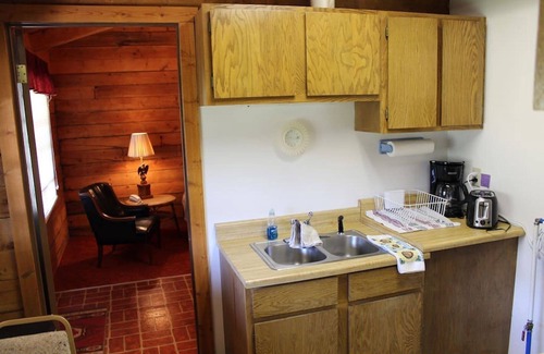 Wapiti Cabina | Encantadora cabaña de madera rústica cerca de Yellowstone